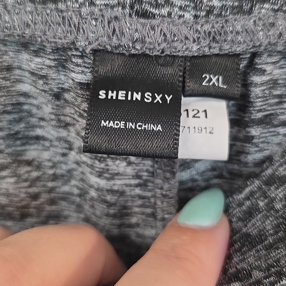 Gray Knit Leggings - Picture 2 of 3